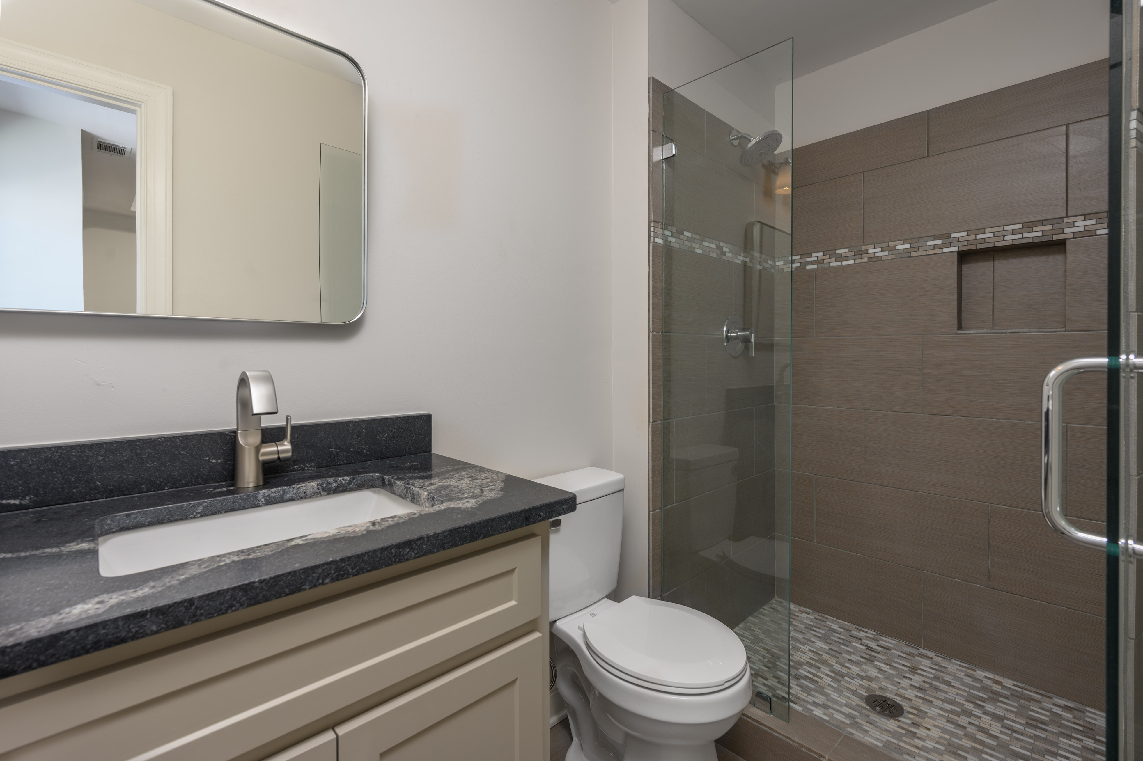 1040 Whatley's Mill Lane image 36